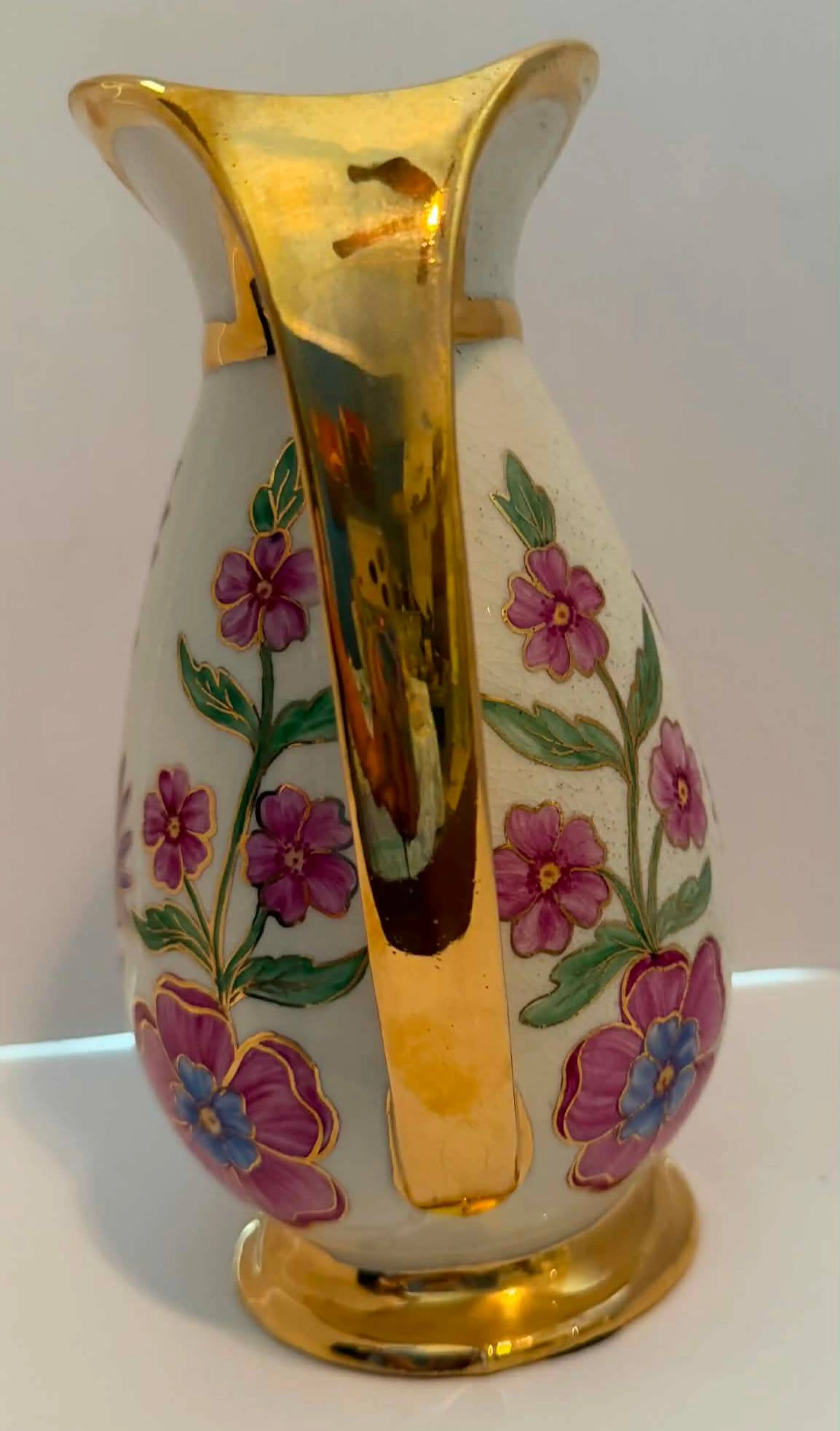 Image 4 of 6