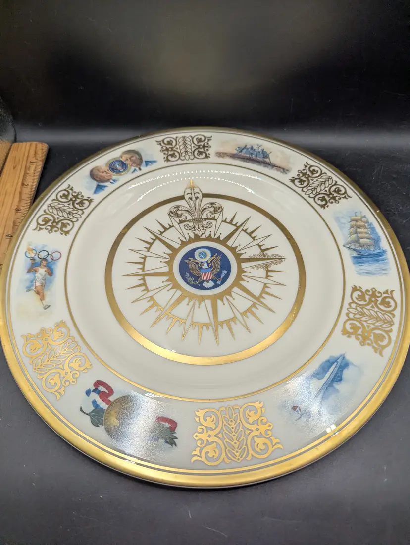 Vintage 1976 Annual United States Historical Plate By US Historical Society #45/5000