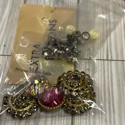 Fancy Vintage Button Pack