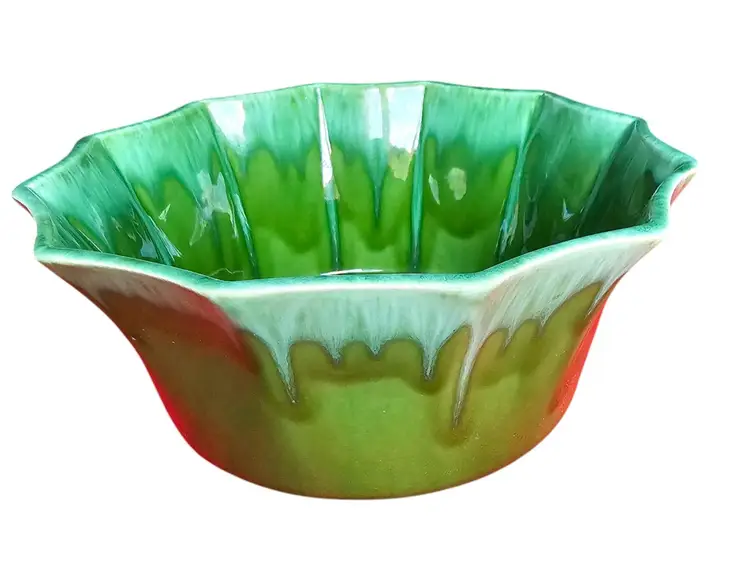 VINTAGE MID-CENTURY MODERN CALIFORNIA POTTERY LARGE GREEN DRIP GLAZE BOWL 8" X 5.5" X 3.5" MARKED JCMI