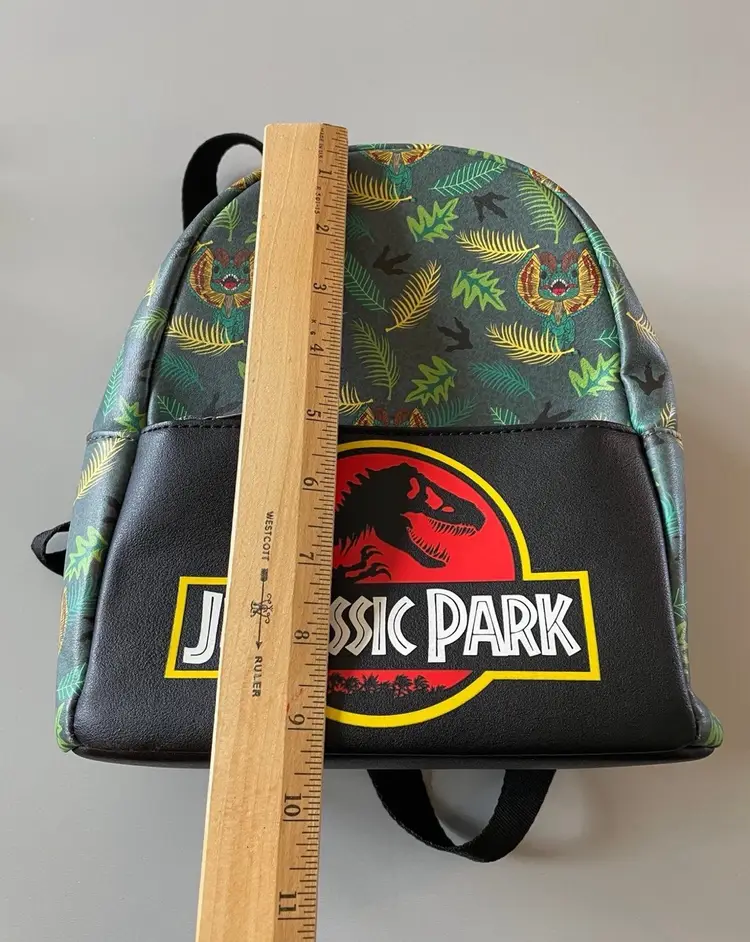 Funko POP! Jurassic Park Mini Backpack Exclusive.