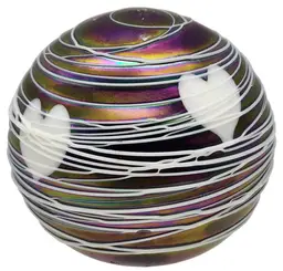 VINTAGE 1979 TERRY CRIDER THREADED HANGING HEARTS PURPLE IRIDESCENT PAPERWEIGHT