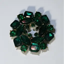 Vintage Emerald Green Brooch