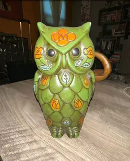 Vintage 1970’s Lightweight Plaster Retro Owl Coin Piggy Bank