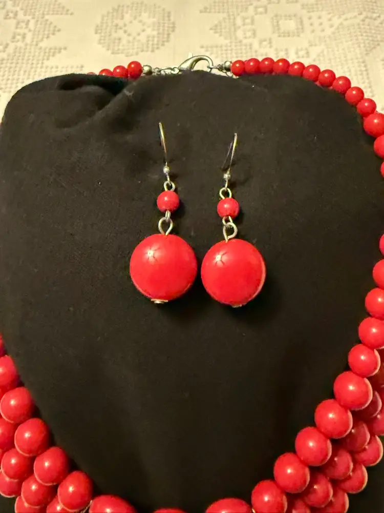 Charming Charlie Red Three Strand Plastic Bead Necklace And Earrings Set