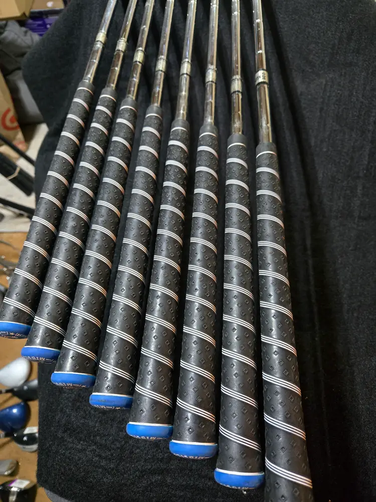 Wilson irons men's set