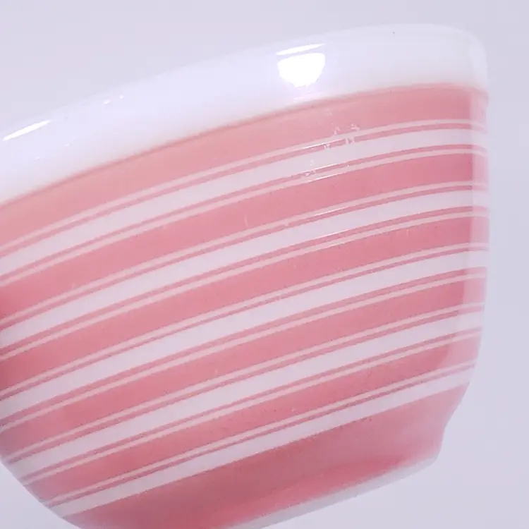 Vintage PYREX 401 Pink Rainbow Stripes 1½ Pint Glass Nesting MIXING BOWL