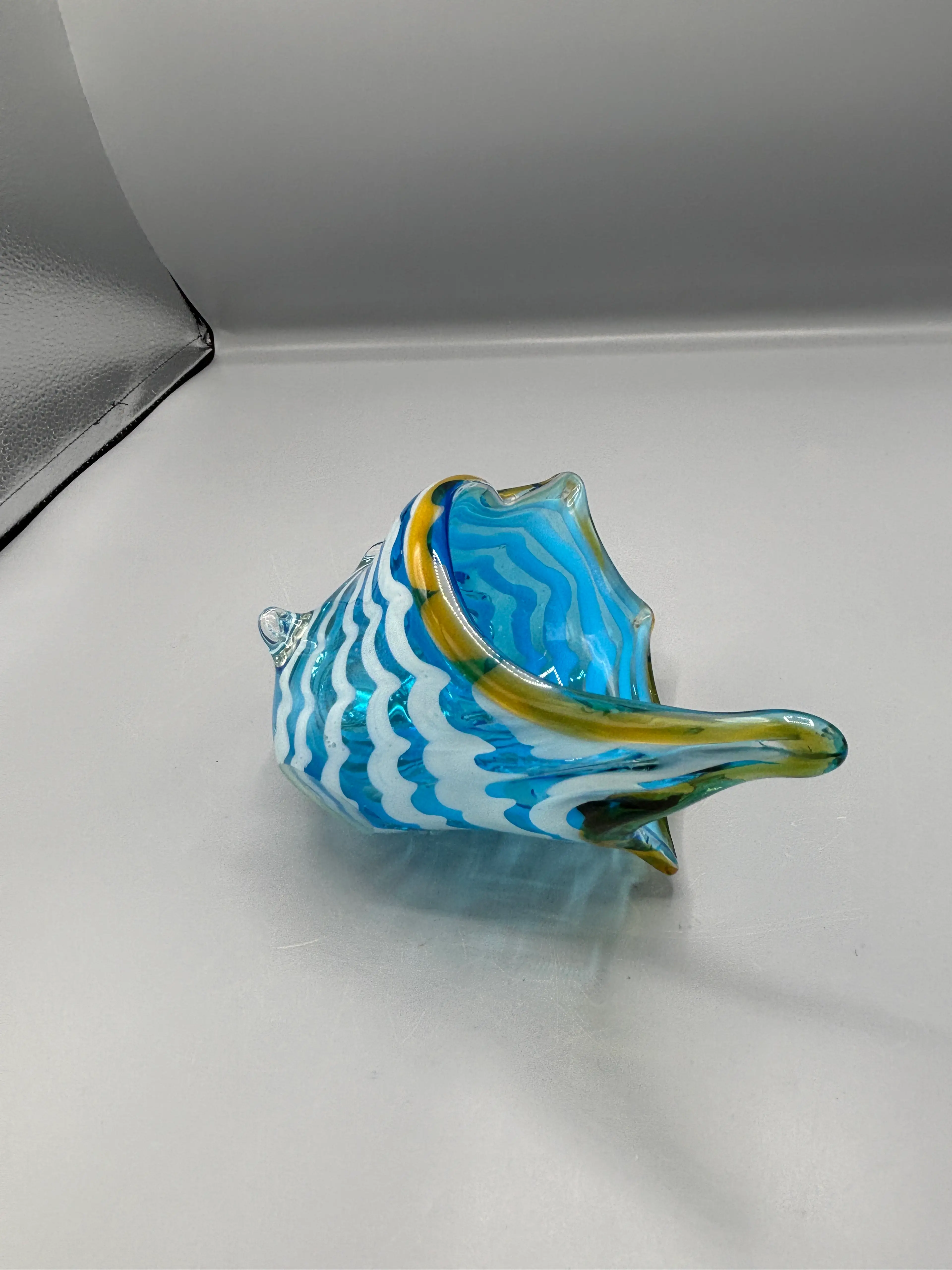 Image 3 of 7