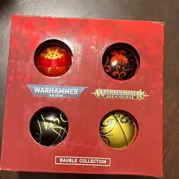 Warhammer 40k & Warhammer Age Of Sigmar 4piece Bauble Collection