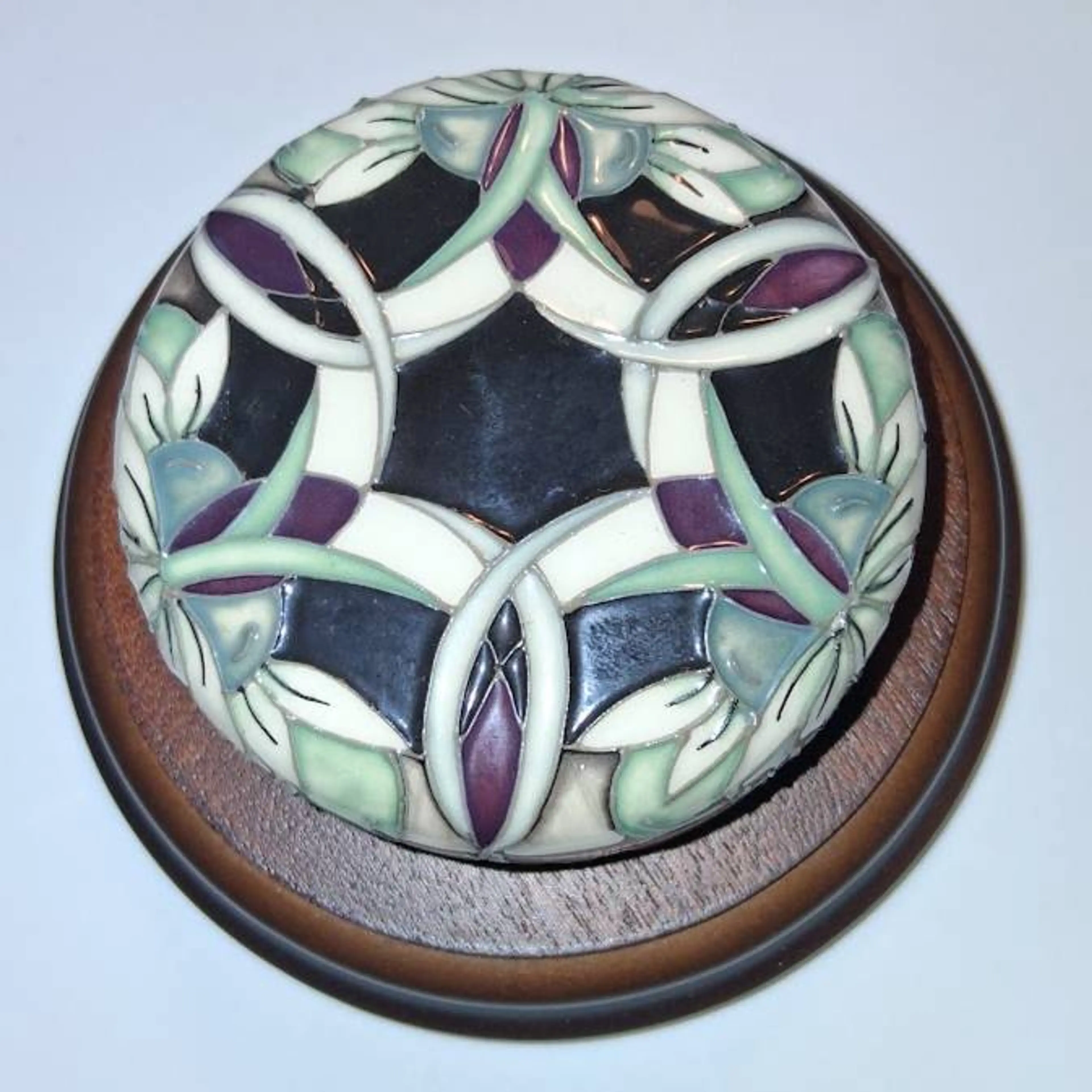 Image 5 of 8