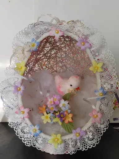 Spring and Easter Live. Combined Shipping.