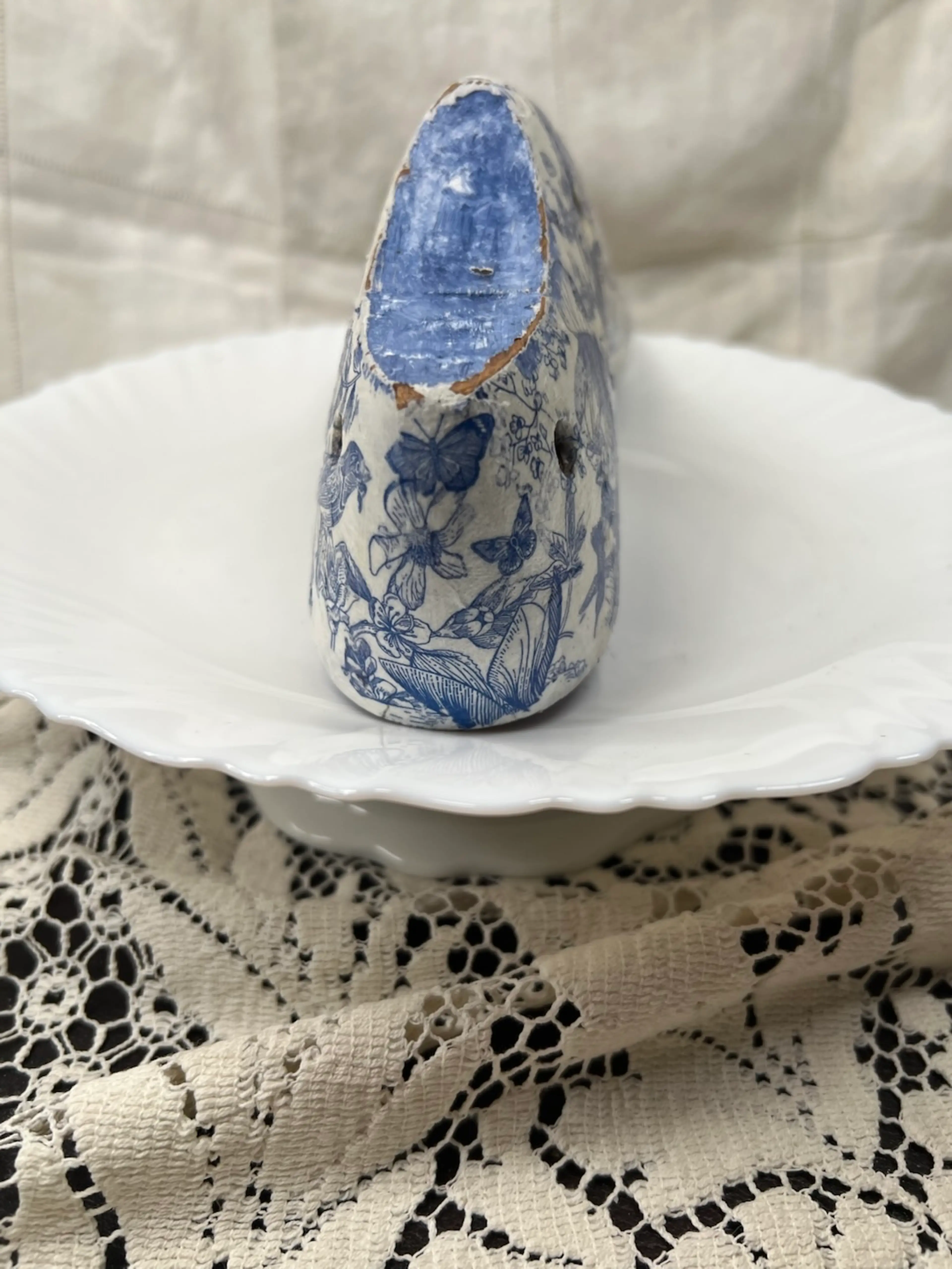 Image 4 of 14