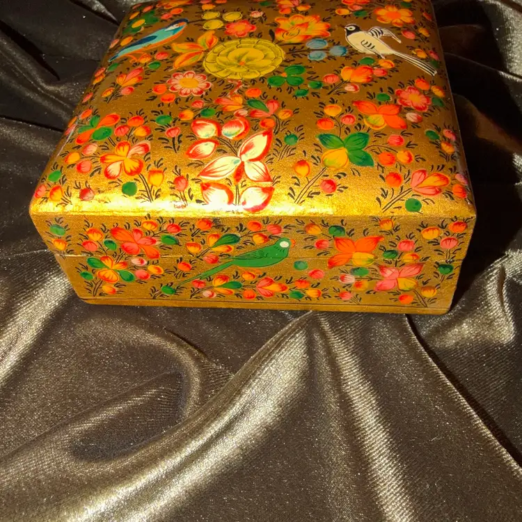 Hand-Painted Kashmiri Papier-Mâché Box