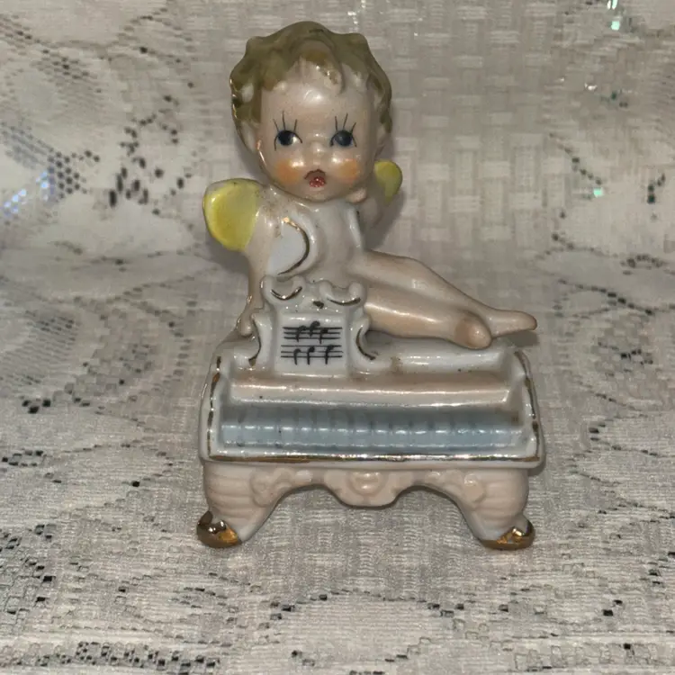 MCM Salt Pepper Pixie Angel Sitting On Porcelain Piano Japan Kitch Figurine Vtg