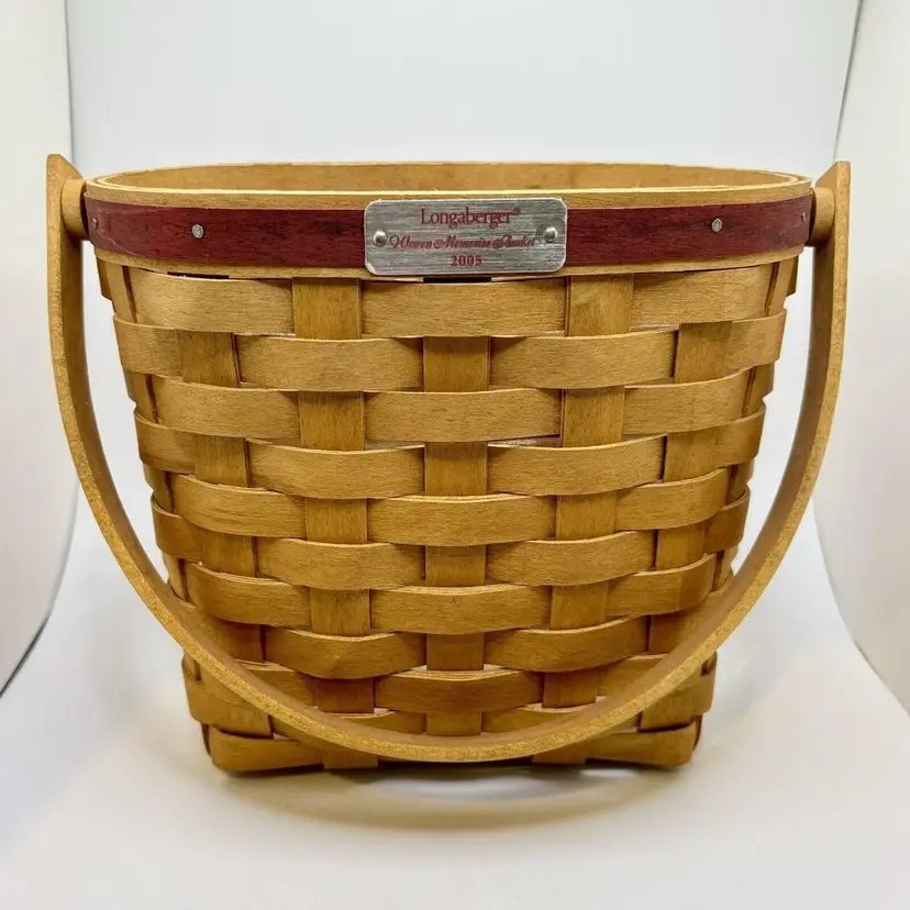 Longaberger Basket Red Band "Woven Memories Basket" 2005 with Insert Protector