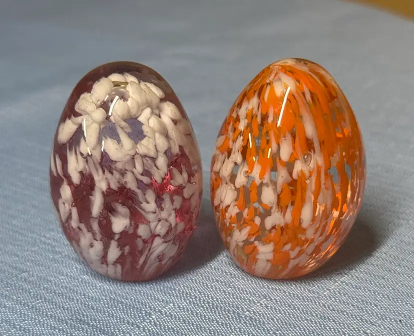 egg figurine paperweights Easter decor mottled white in orange and pink 2.5”