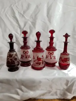 #01 Flying Bird - Antique Ruby-Stained Glass Scent Bottles - Choice