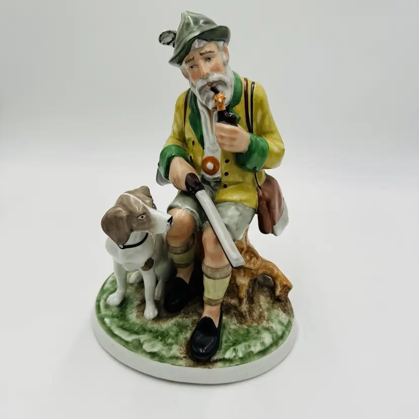Vintage Gerold Porzellan Tettau Bavaria Germany Hunter Large Hand Painted Figure
