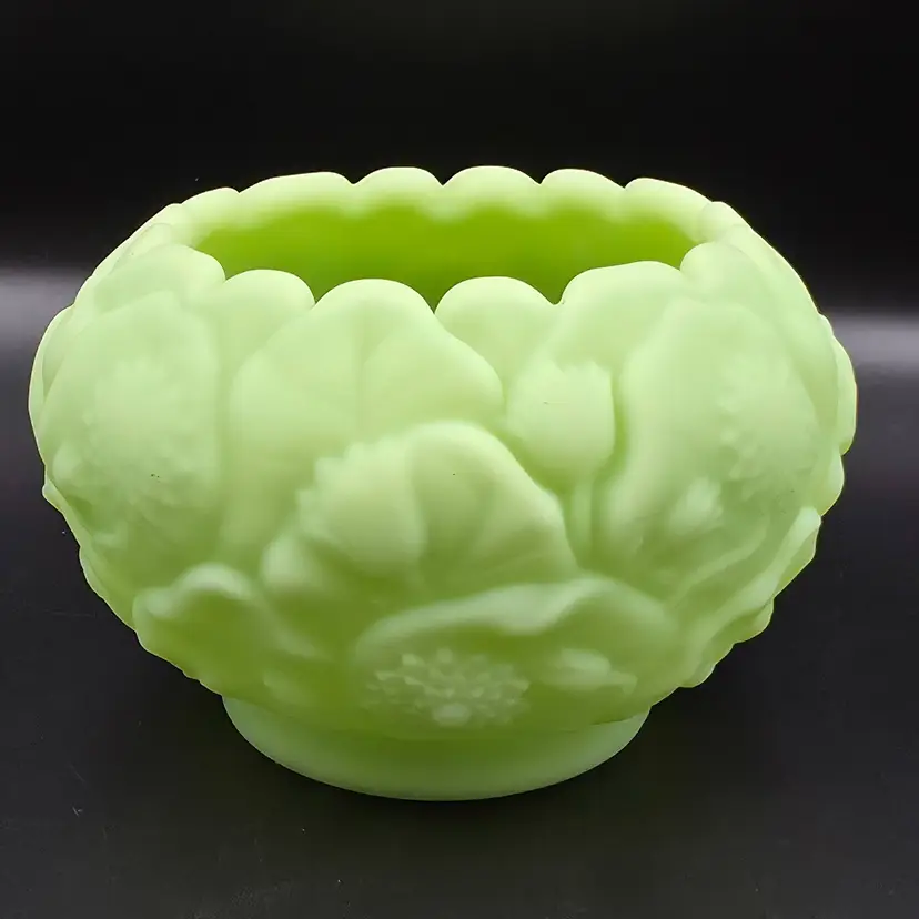 Fenton Rose Bowl Water Lily Lime Sherbet Satin Vase UV Glow