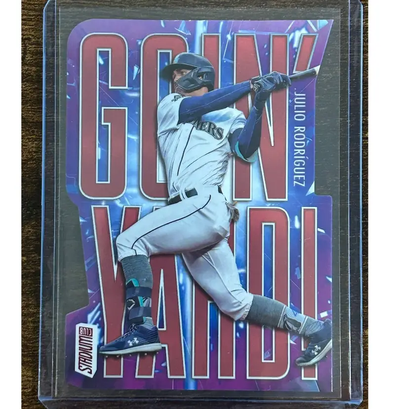 Julio Rodriguez 2023 Topps Stadium Club Goin’ Yard Red Seattle Mariners