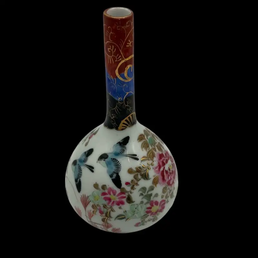 Kutani Long Neck Vase Single Bud Vase From The Meji Era 7”