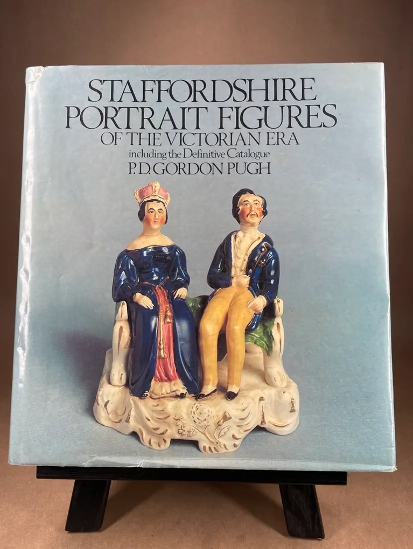 Staffordshire Portrait Figures of the Victorian Era P.D. Gordon Pugh 1970 Reference Book