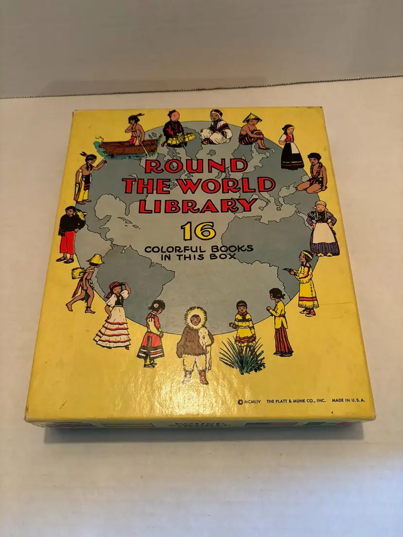 Vintage "Round the World Library" 16 Children's Softback Books Made in USA 1954