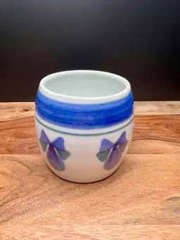 Hand painted Studio Pottery Piece Beautiful Glaze