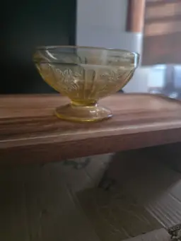 Vintage FEDERAL Amber Glass Sharon Cabbage Rose Depression Sherbet