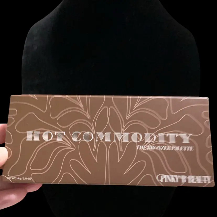 5.  Hot Commodity The Bronzer Palette. By Pinky B beauty.