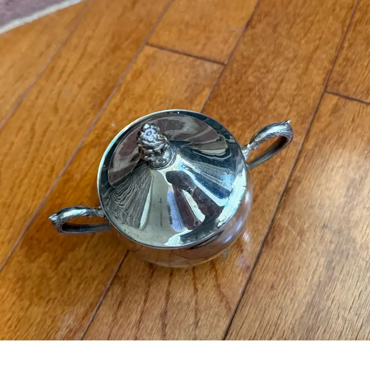 Vintage Silverplate Covered Sugar Bowl with Ornate Handles & Finial – Baroque Style Footed Dish