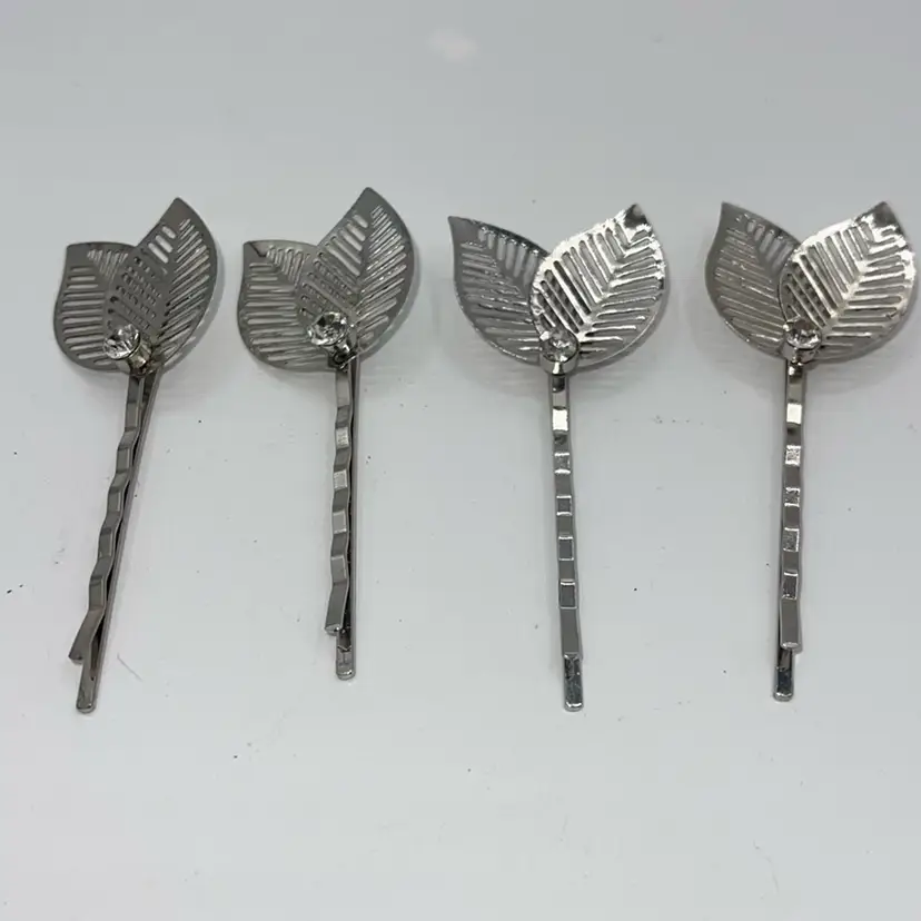 08- Silver Tone Hair Pins With Rhinestones And Leaves Set If 4
