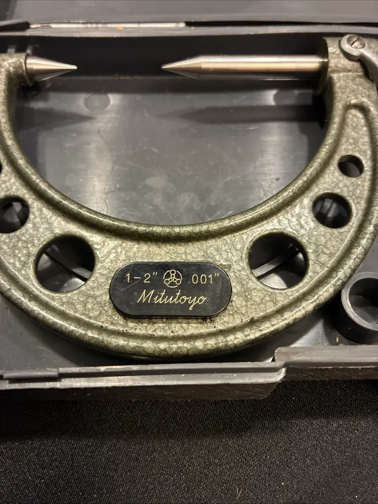 Mitutoyo 112-226 Point Micrometer 1-2” .001” Ratchet 30° With Case & Wrench