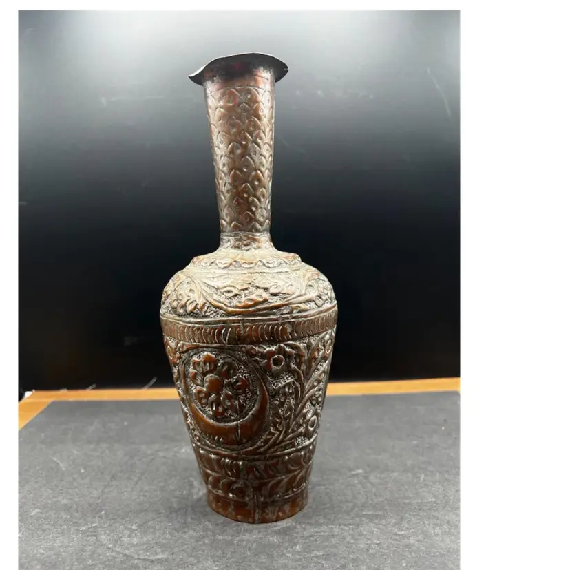 #912B Vintage Hammered Copper Vase With Embossed/Repose Design, Beautiful Patina