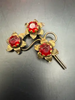 Old Circa 1930’s Red Crystal Gold Tone Flowers Brooch 2.25”