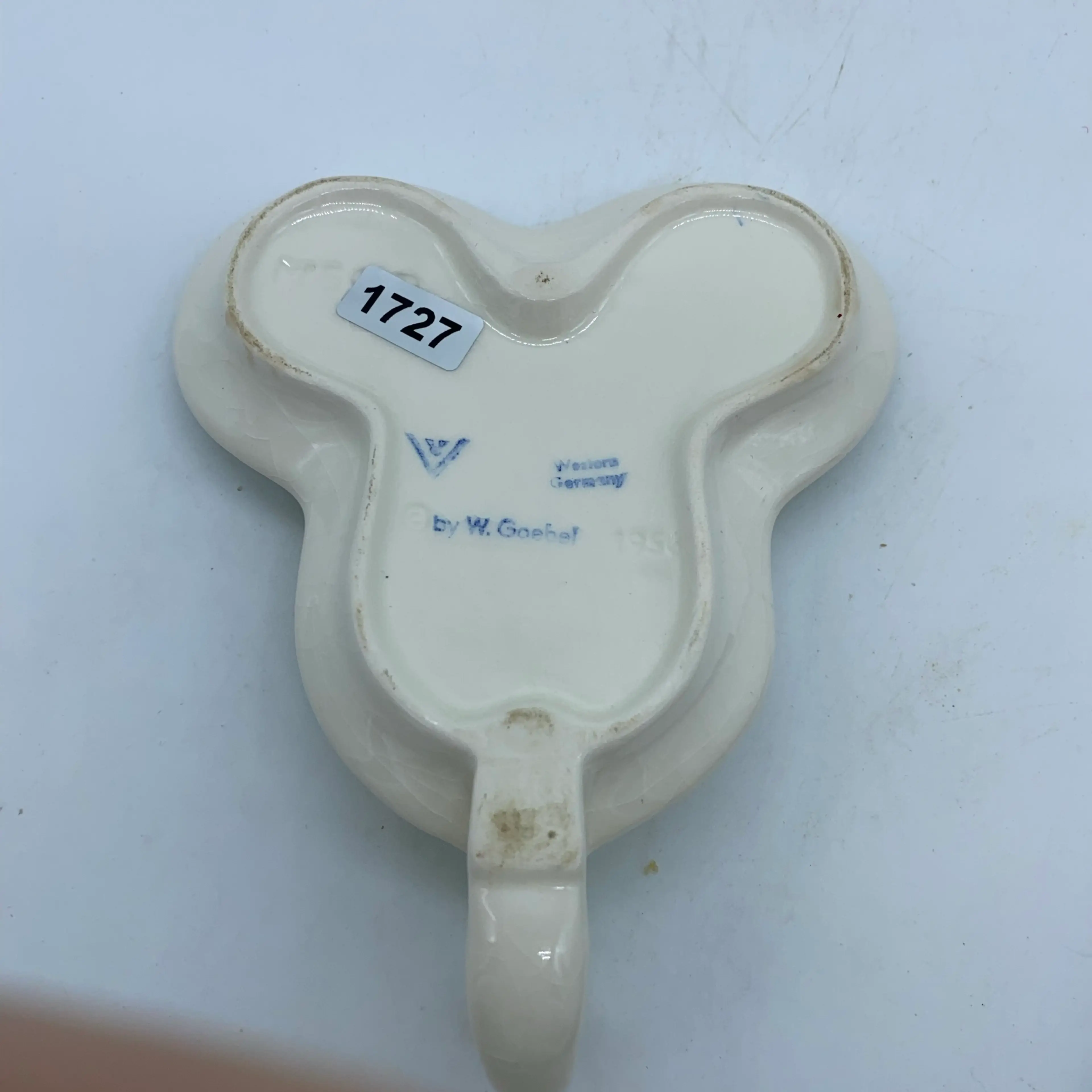 Image 4 of 7