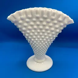 Vintage Fenton Hobnail Milk Glass Fan Vase ~ Pre 1970