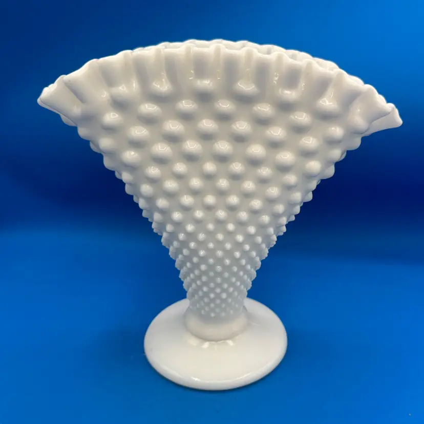 Vintage Fenton Hobnail Milk Glass Fan Vase ~ Pre 1970