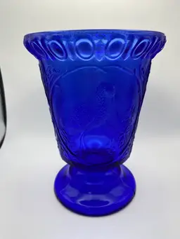 Cobalt Blue Glass Crane Pattern Base/Cup