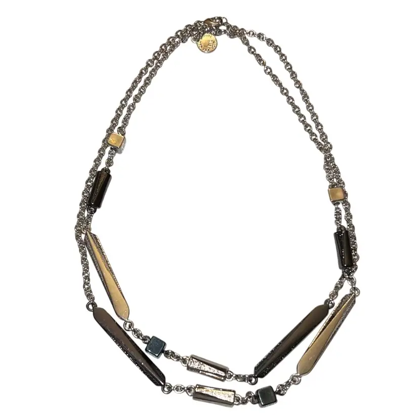 Liz Claiborne 36” Adjustable Station Necklace Silvertone And Gunmetal