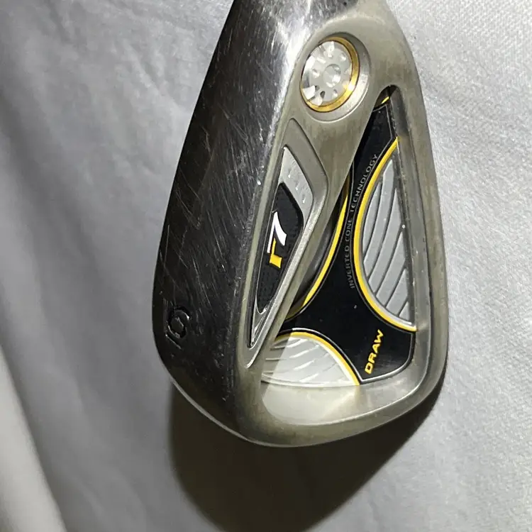 Taylormade r7 Draw 6 Iron Reax 55g Graphite Regular Flex RH