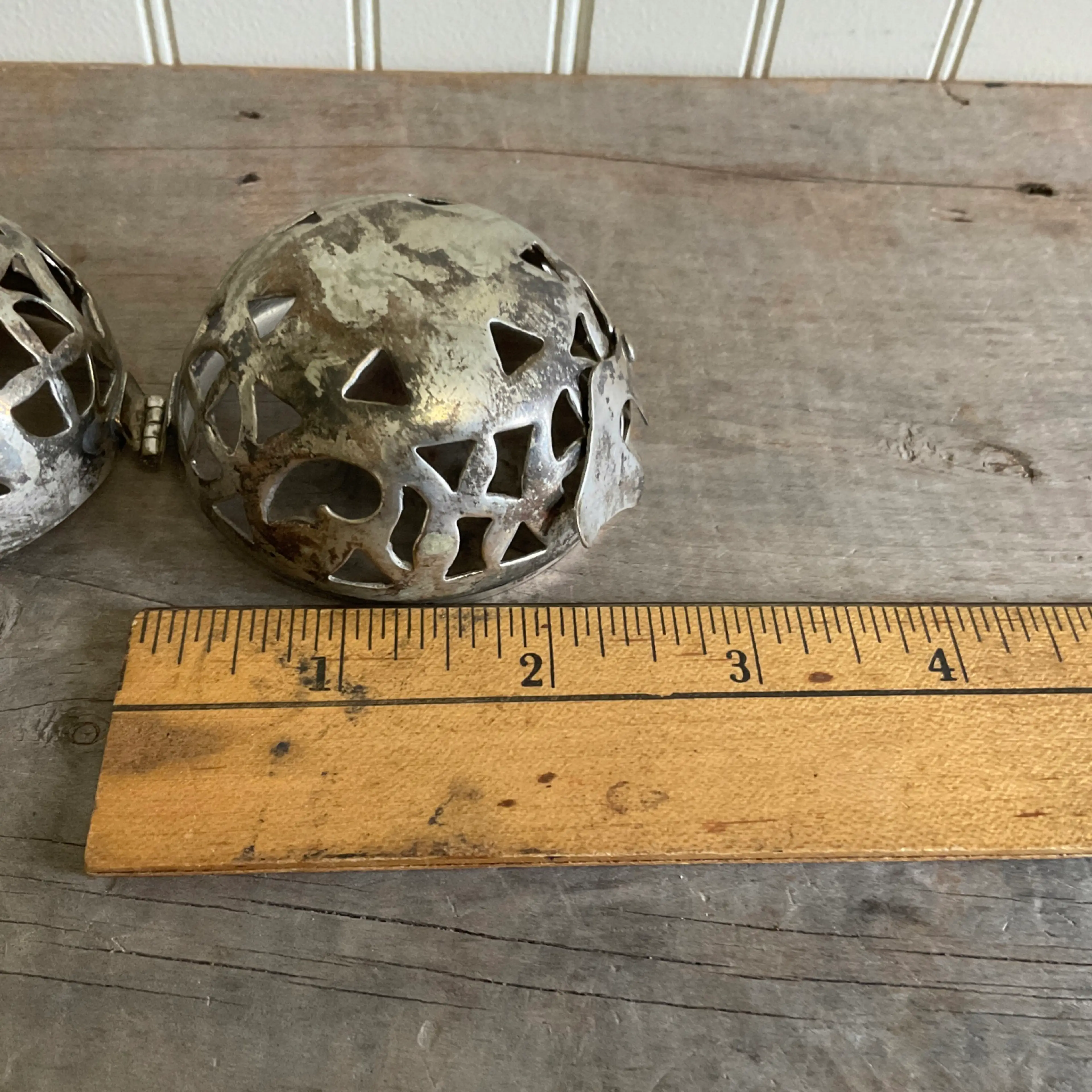 Image 3 of 10