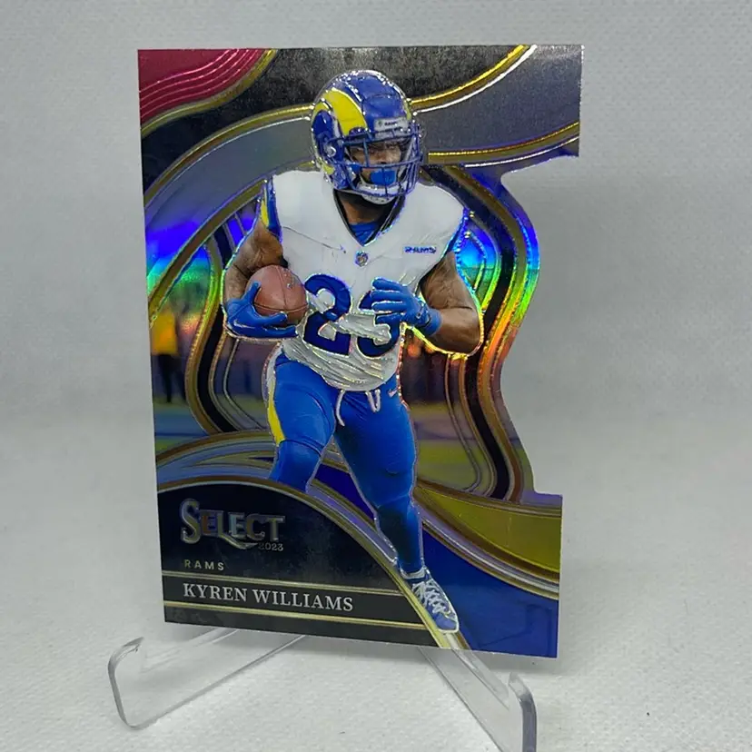 2023 Panini Select Kyren Williams Club Level Red & Yellow Die-Cut Prizm #242 LA Rams 
