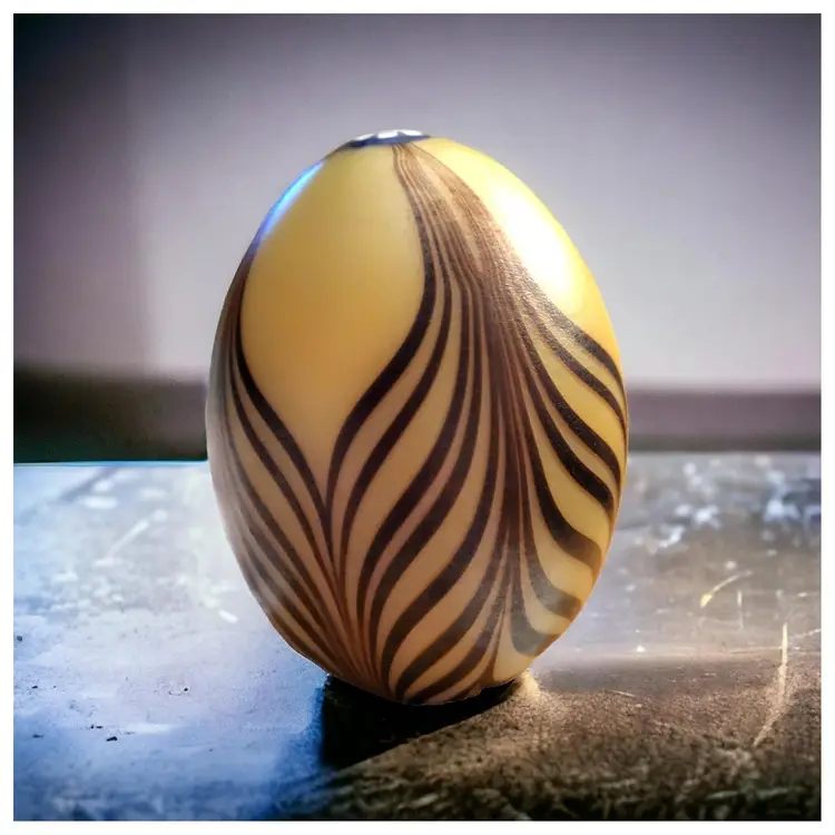 Vintage Handblown Glass Egg Paperweight E&R Golden Crown Italy *READ*