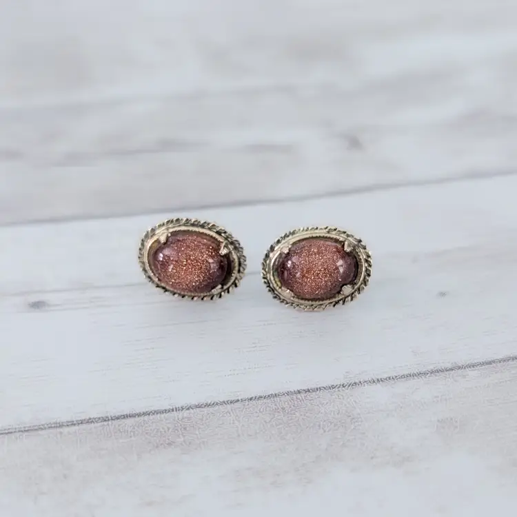 Vintage Screw On Earrings Statement Regal Gold Tone & Coppery Tone Center