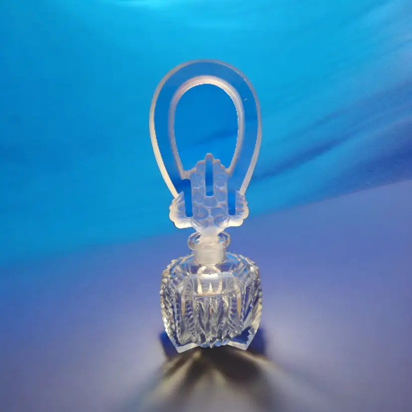 Vintage Czech Crystal Perfume Bottle – Irving Rice Import – Etched Stopper