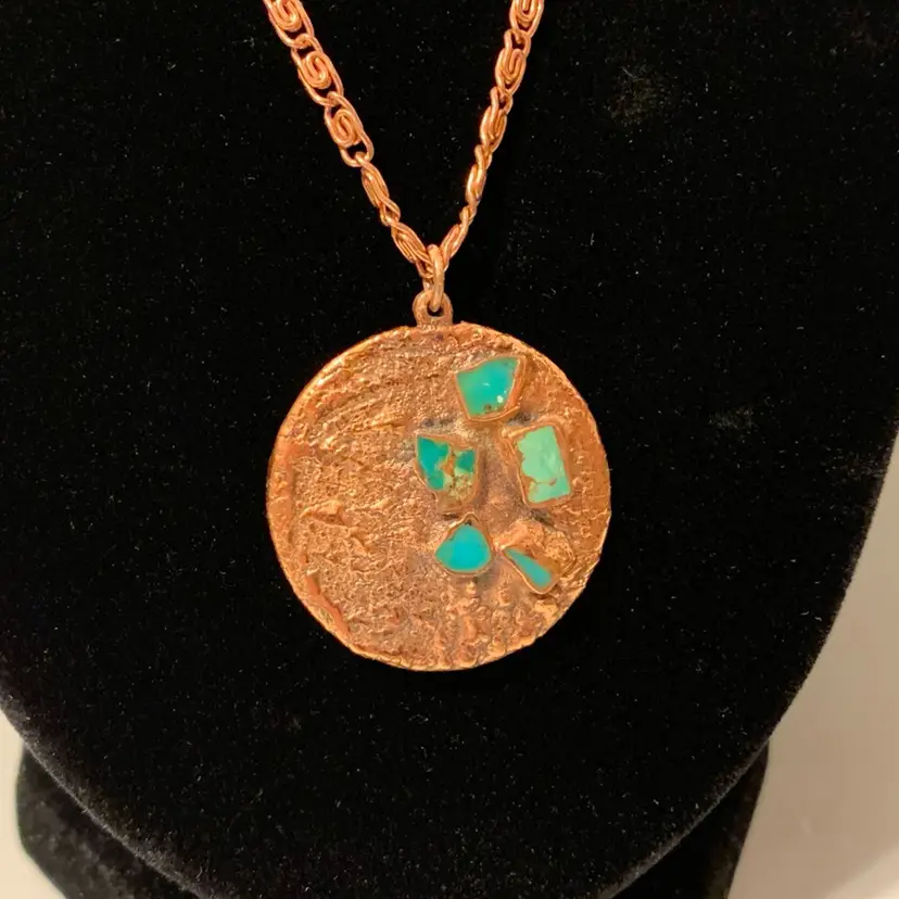 Vintage Bell Trading Post Southwest Solid Copper & Turquoise Medallion Necklace 