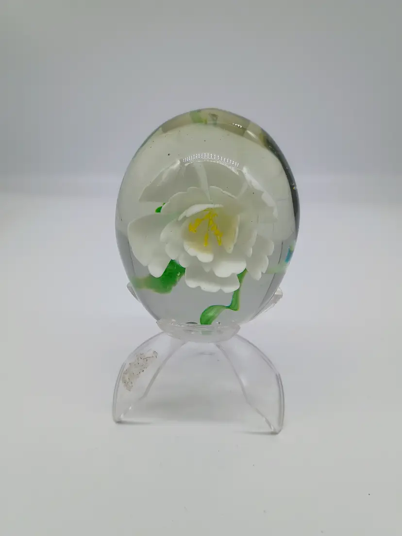 Hand Blown Art Glass Oval Shaped White Flower Paperweight Unsigned