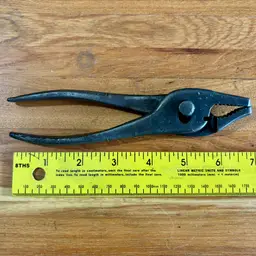 Vintage Bridgeport USA Slip Joint Pliers 7"
