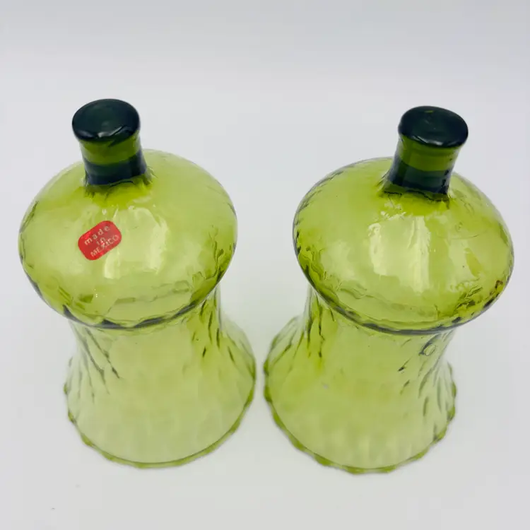 Vintage Green Blown Glass Honeycomb Quilted Votive Peg Candle Holder Pair